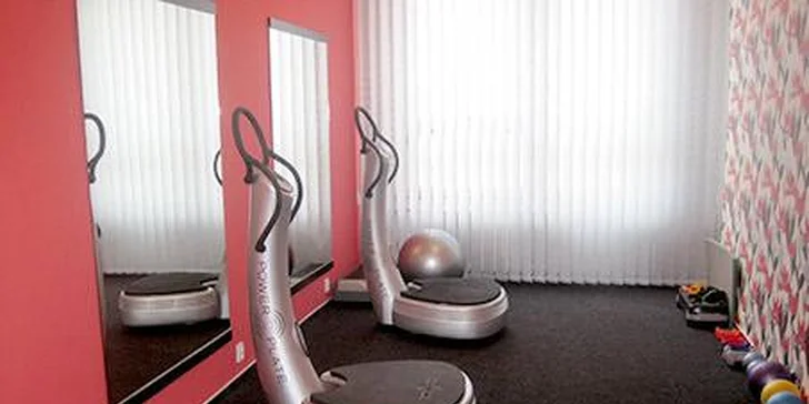Cvičení na Power Plate a běžícím pásu pod vedením instruktora