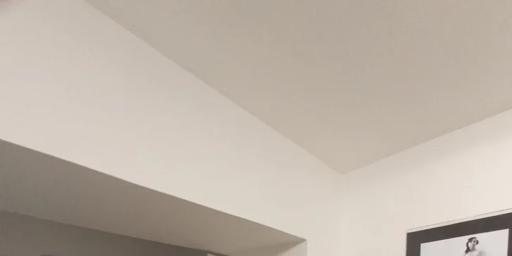 Salon najdete u zastávky Mírové náměstí.