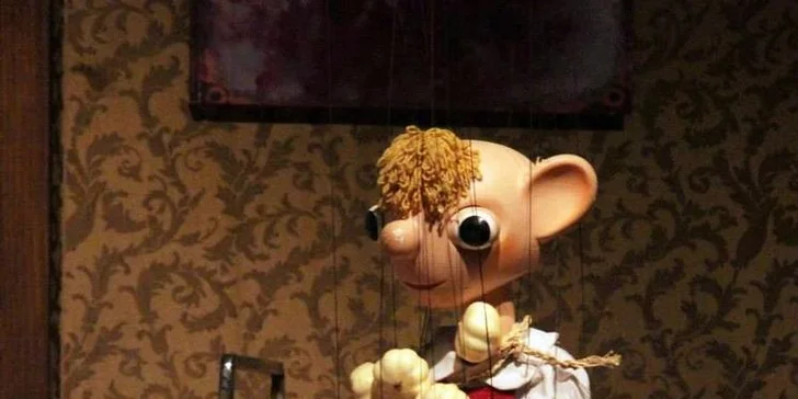 2 vstupenky do Divadla Spejbla a Hurvínka na představení pro dospělé