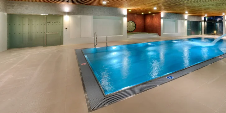 Wellness lenošení pro dva v hotelu S-PORT