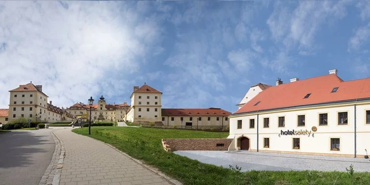 Jarní pobyt pro 2 osoby v jihomoravských Valticích