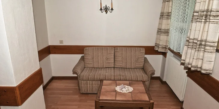 Rodinná dovolená s wellness a túrami v rakouských Alpách