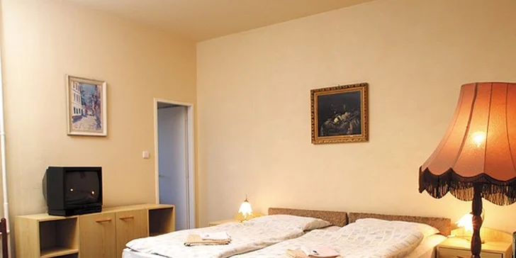 2-6denní pohodový pobyt s polopenzí nedaleko Karlštejna