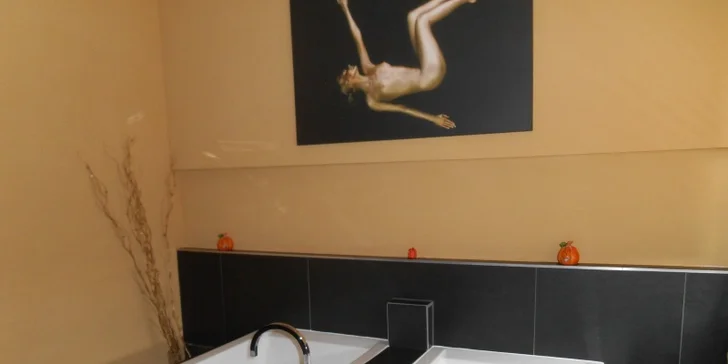 Relaxace v saunovém ráji a hydromasážních vanách pro dva