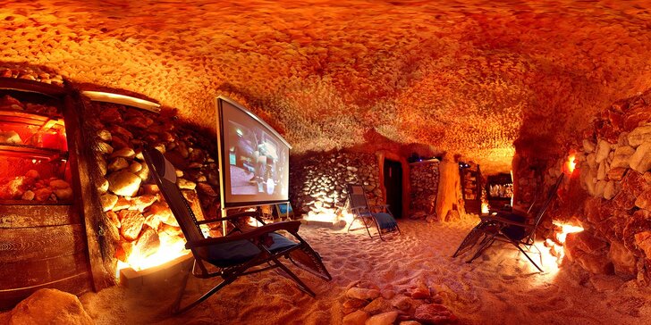 Privátní relaxace v pravé solné jeskyni až pro 7 osob