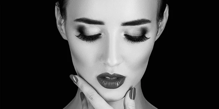 Prodloužení řas – řasa na řasu značky Violet Lashes