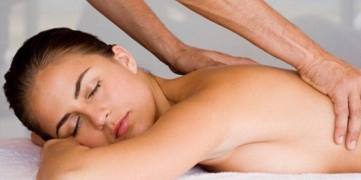 Regenerační masáž v délce 60 minut - masáž šíje, zad a masáž baňkami