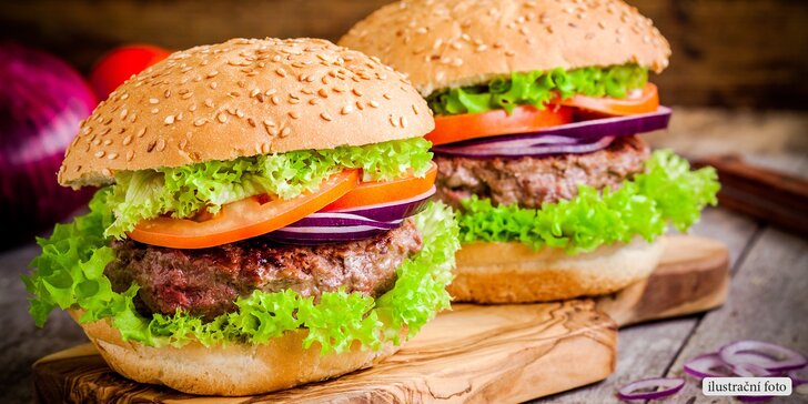 Dvě nabitá burger menu včetně rozvozu po Krumlově a Českých Budějovicích