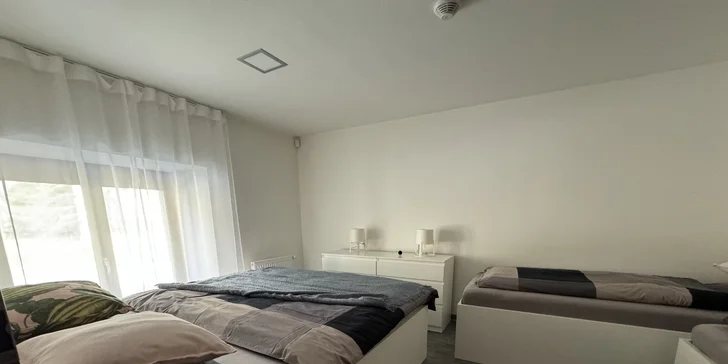 Apartmány mají kapacitu 6 až 7 osob.