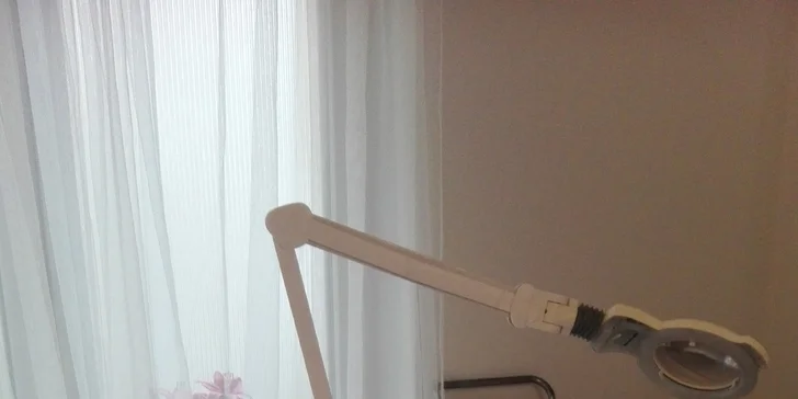 Večerní nebo plesové líčení