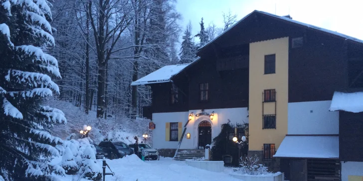 Pobyt v Liberci s výhledem na Ještěd: pokoj či apartmán se snídaní