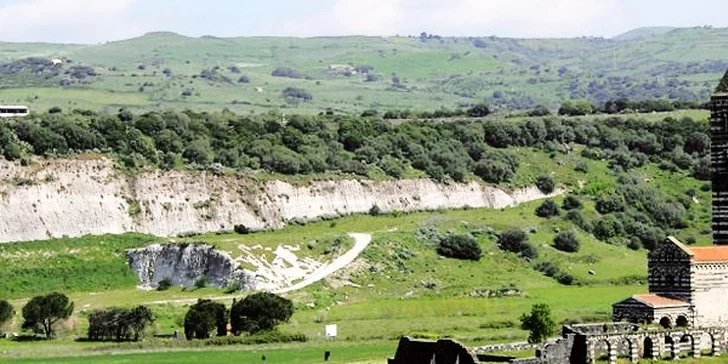 10denní zájezd za mořem i poznáním na ostrov Sardinie