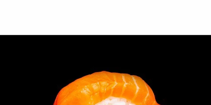 Fantastických 50 kousků sushi pro dva v Sasori