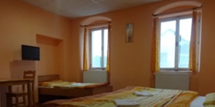 Wellness relax v Jeseníkách: pobyt v penzionu s polopenzí pro dva či celou partu