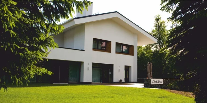 Privátní SPA pro 2 s vířivkou, saunou, sektem i celotělovou masáží