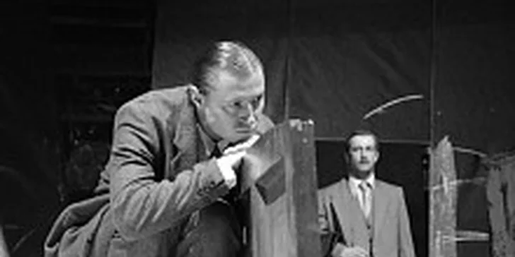 PAST / Tadeusz Różewicz