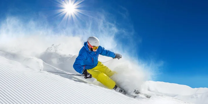 Profesionální malý nebo velký servis lyží a snowboardů