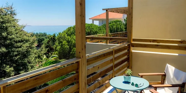 Všechny pokoje mají balkon či terasu. 