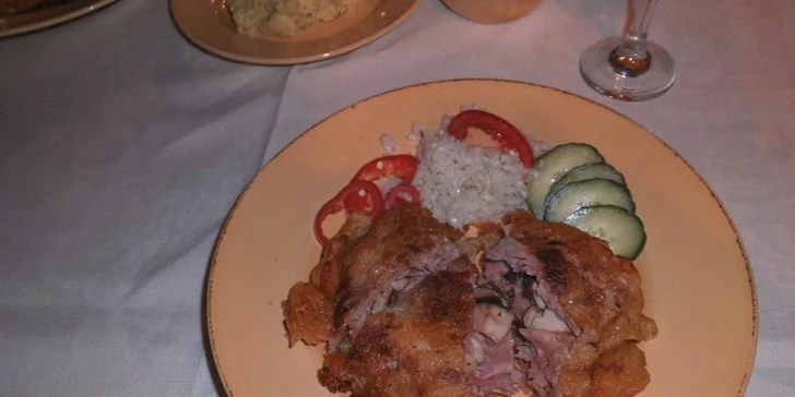 Zimní či jarní dovolená s polopenzí v Jizerských horách
