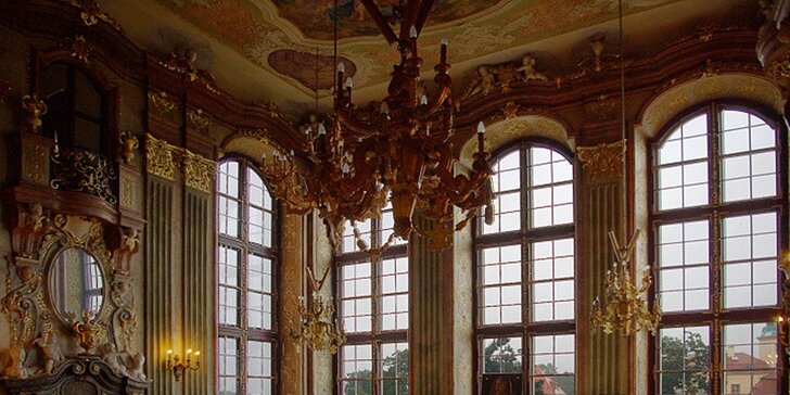 Tajuplná místa minulosti: Tajné sídlo Adolfa Hitlera a polské Versailles
