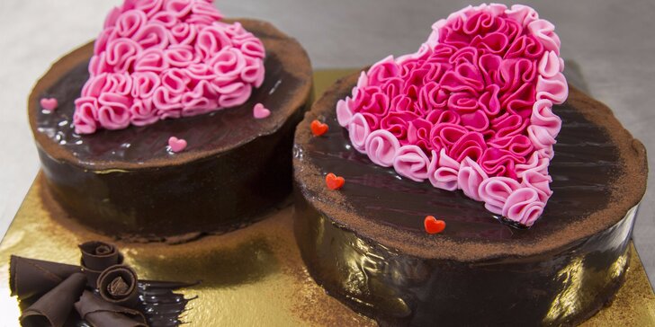 Cheesecake, ovocný či čokoládový dort pro mlsouny i zamilované