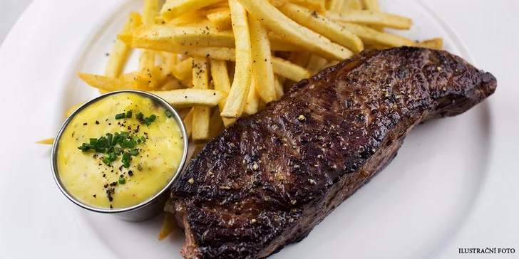 Skvostné hovězí flank steaky s omáčkou a steakovými hranolky pro dva