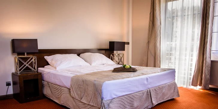 Zďaleka najväčší komfort potom poskytne priestranný apartmán s obývacou izbou a spálňou.