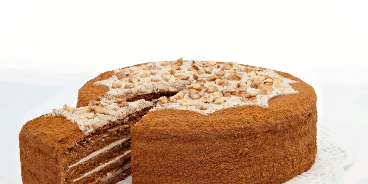 750g lahodný medový dort pro váš sladší den