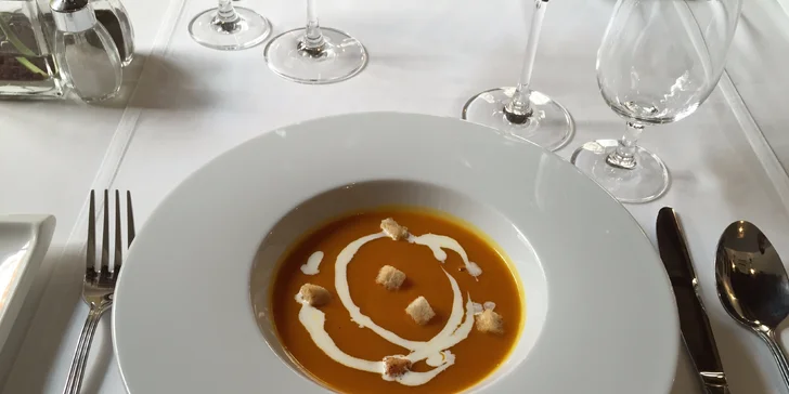 Valentýnské degustační menu pro dvě zamilované hrdličky