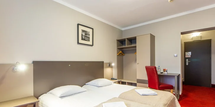 5 pokojů v hotelu je přizpůsobeno pro hosty na invalidním vozíku. 