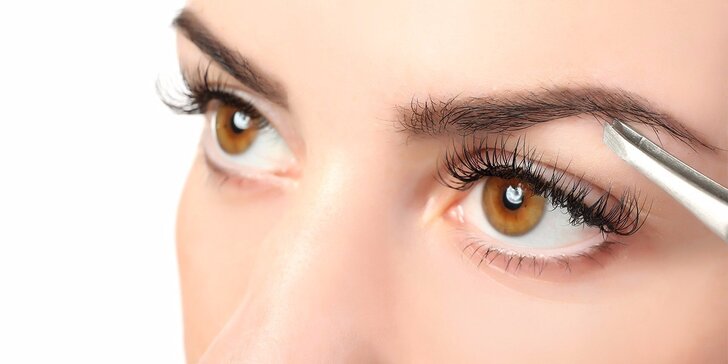 Orámujte své oči: Tvarování a barvení obočí a řas či Lash Lifting a Lash Botox