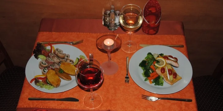 Slavnostní tříchodové menu pro dva v Hotelu Panon