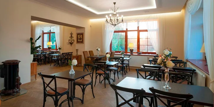 Romance v prvorepublikovém stylu se skvělým jídlem i lahví Prosecca