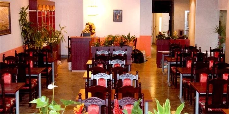 Slevový voucher na sushi, masové plotýnky a asijské speciality u Václaváku