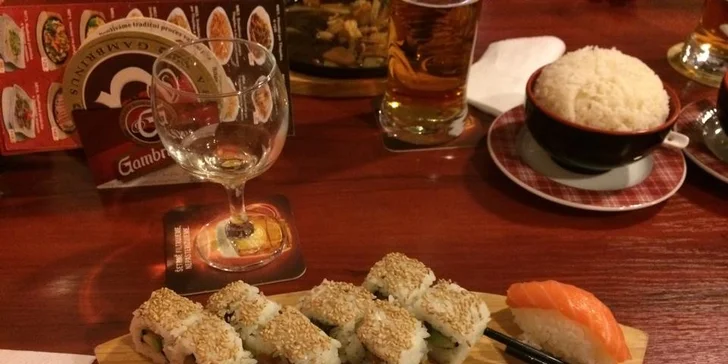 Slevový voucher na sushi, masové plotýnky a asijské speciality u Václaváku