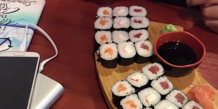 Slevový voucher na sushi, masové plotýnky a asijské speciality u Václaváku