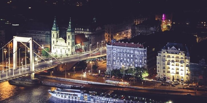Na víkend za krásami adventní Budapešti včetně noclehu ve 3* hotelu se snídaní