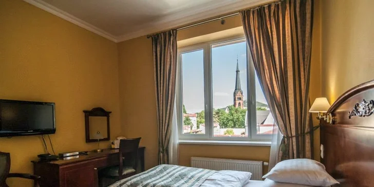 Luxusní romantický odpočinek v historickém srdci Teplic pro dva se snídaní