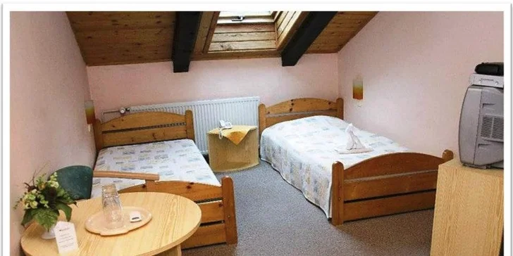 Relaxace s polopenzí nedaleko hradu Trenčín pro dva