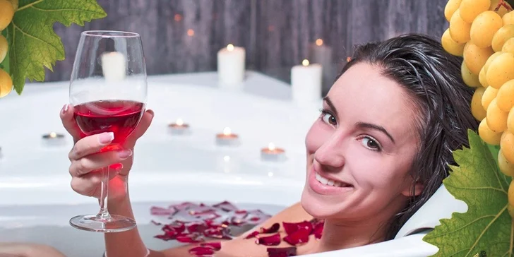 Pobyt ve vinných lázních Casiopea – wellness procedury a neomezené pití vína