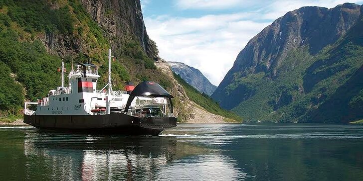 5denní letecký zájezd do Norska – za fjordy, vodopády i ledovci