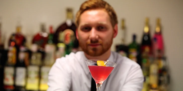 Jeden den v České barmanské škole – kurz, který zamíchá vaším světem