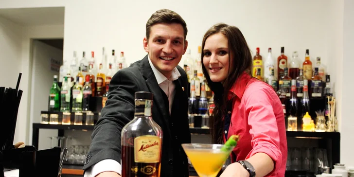 Jeden den v České barmanské škole – kurz, který zamíchá vaším světem