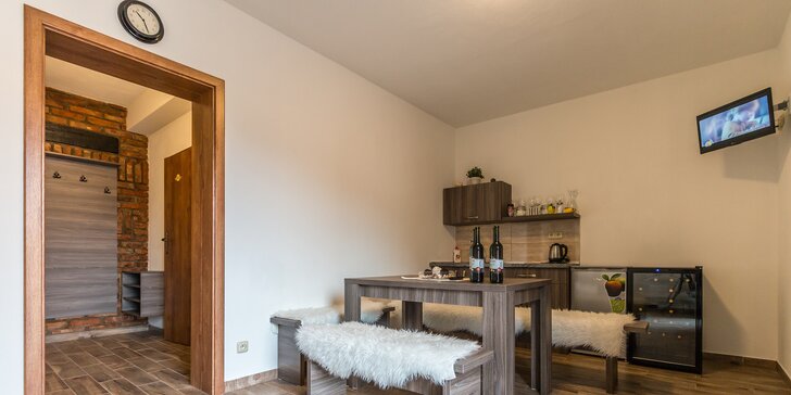 Jižní Morava pro celou rodinu: plně vybavený komfortní apartmán vč. snídaně