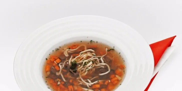 Vynikající menu pro dva ve slavné kavárně a restauraci Savoy