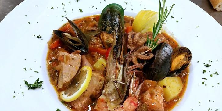 Famózní balkánské menu pro dva v restauraci Singidunum