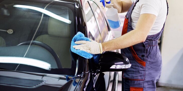 Hoďte své auto do gala: kompletní čištění včetně rozleštění laku karoserie