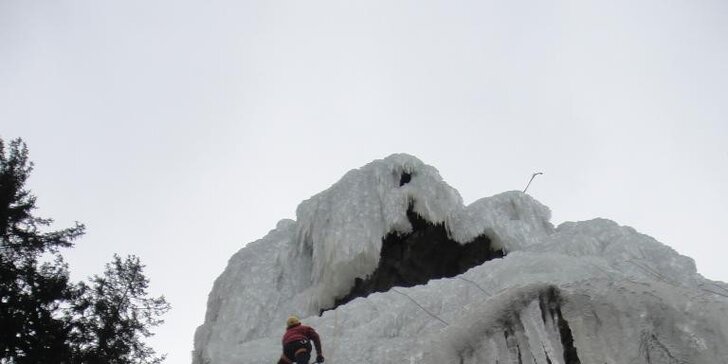 Horolezecký trénink s instruktorem na Ledové stěně Vír