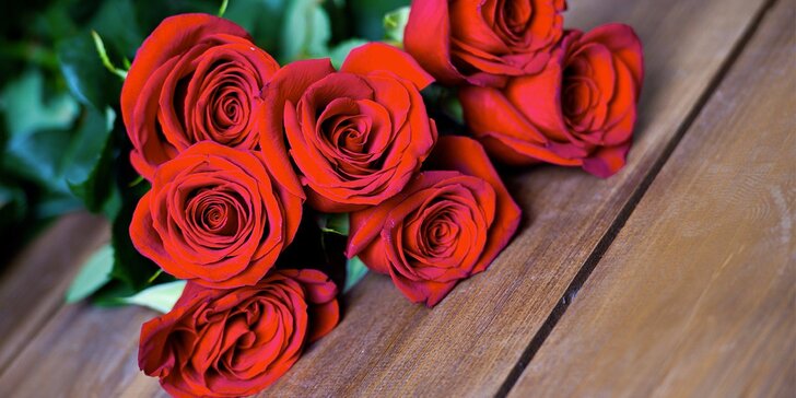 Puget 7 až 25 extra velkých červených růží z Ekvádoru