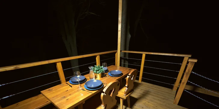 Parádně je taky na venkovní terase. 